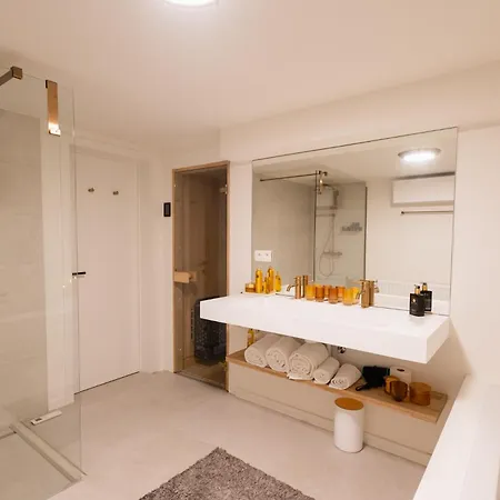 Chez Blanche * Waterloo